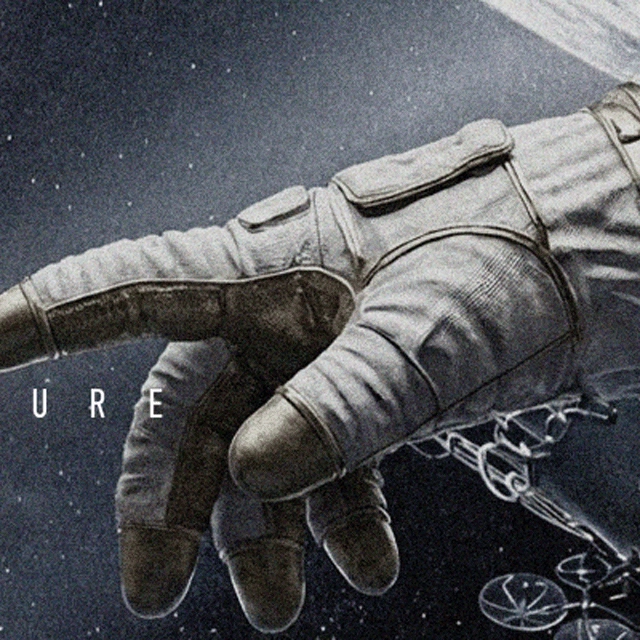 새로운 스킨케어의 미래를 창조하는 손길을 예술적으로 형상화한 브랜드 메인 아트워크입니다.